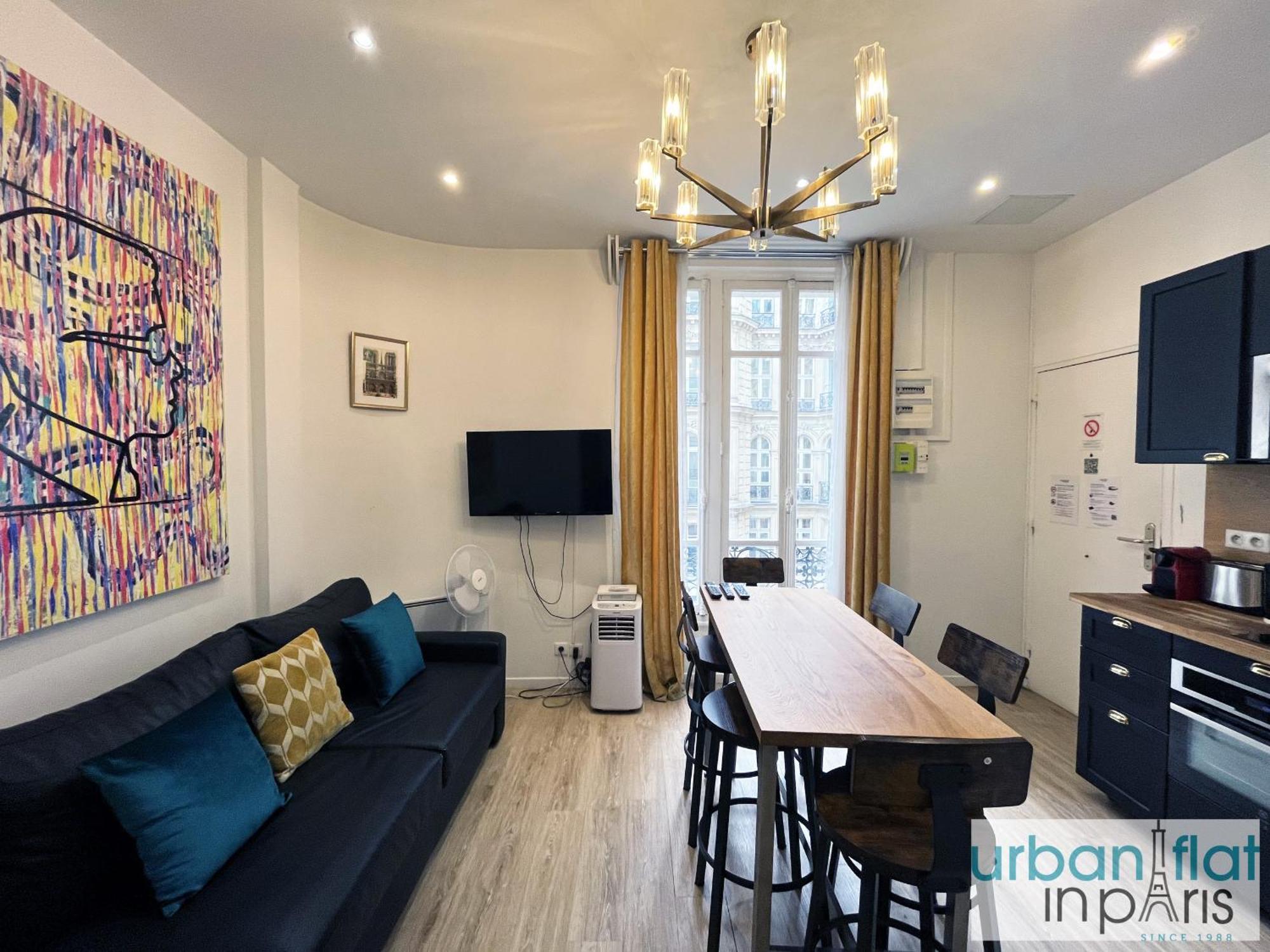 90 - Karl Lagerfeld Lafayette Apartment *